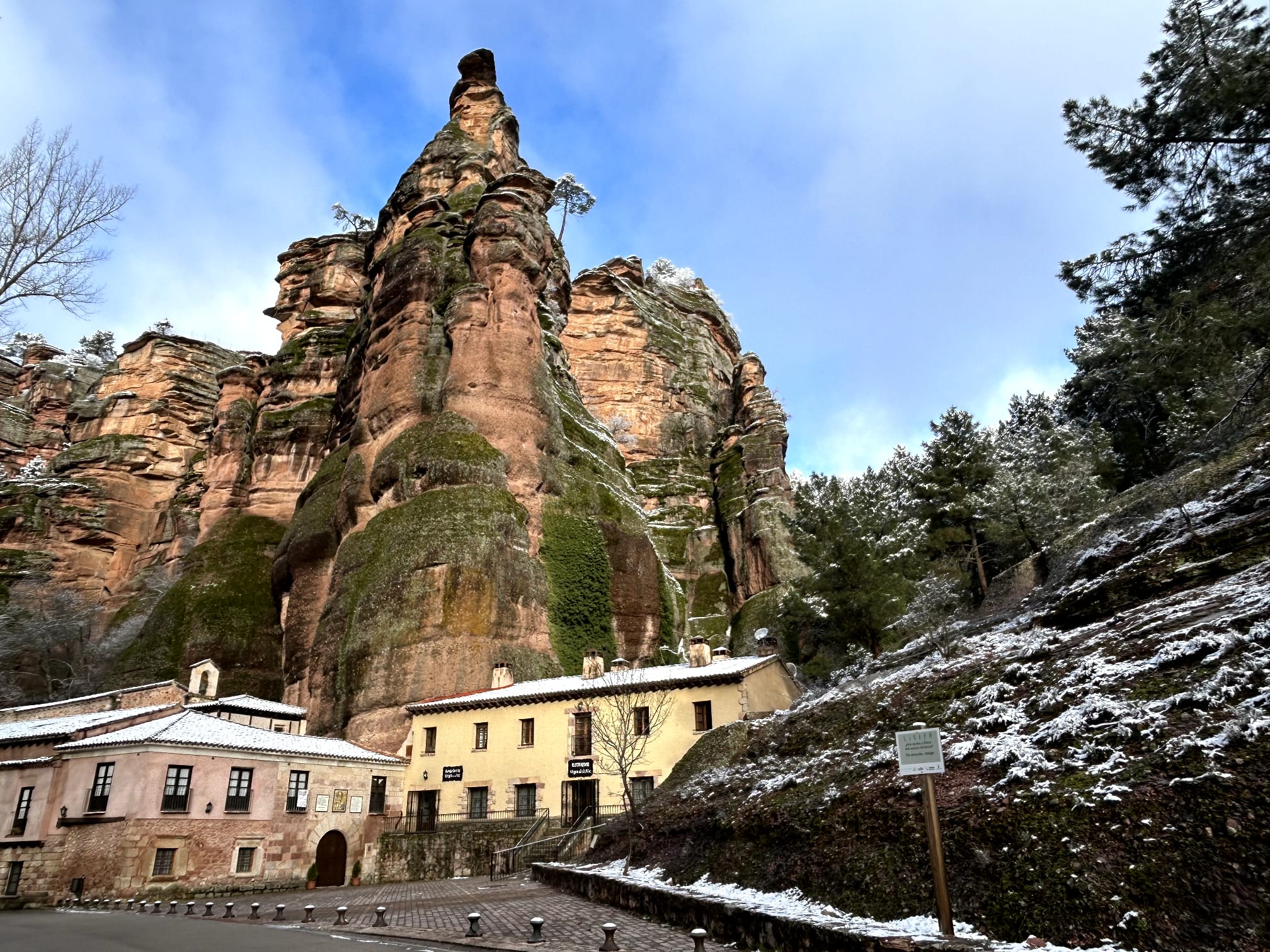 Rincones del Alto Tajo, SL - Hospedería Virgen de la Hoz